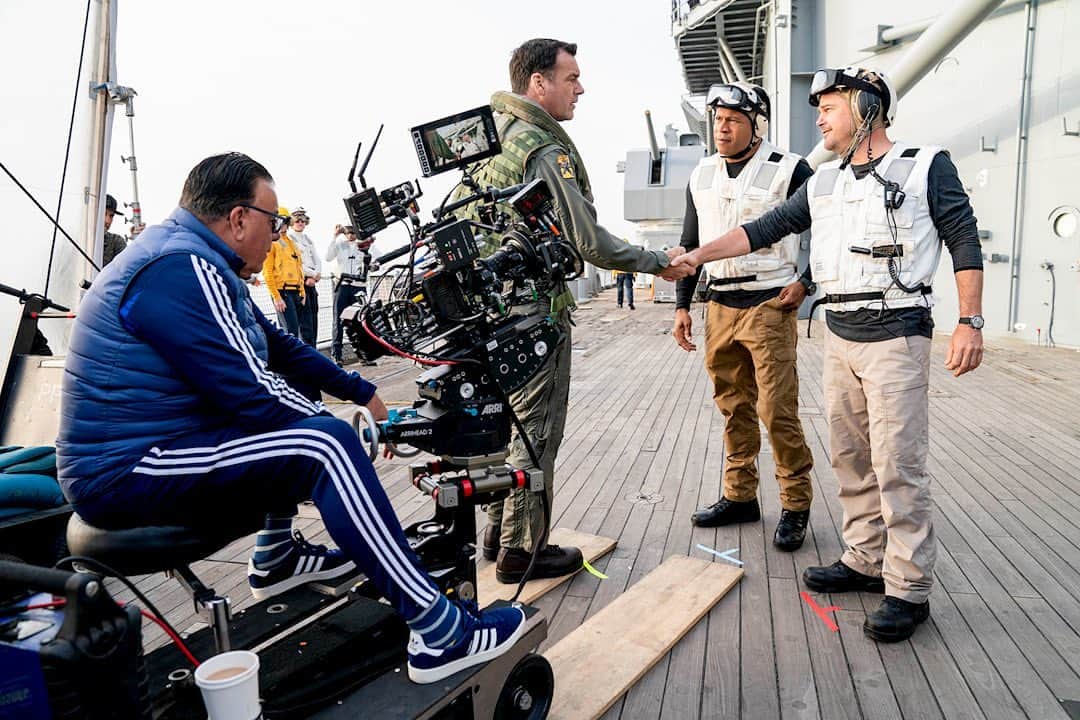 NCIS:LA 〜極秘潜入捜査班のインスタグラム：「Behind-the-scenes of tonight’s new #NCISLA with guest star #DavidJamesElliott! #JAG」