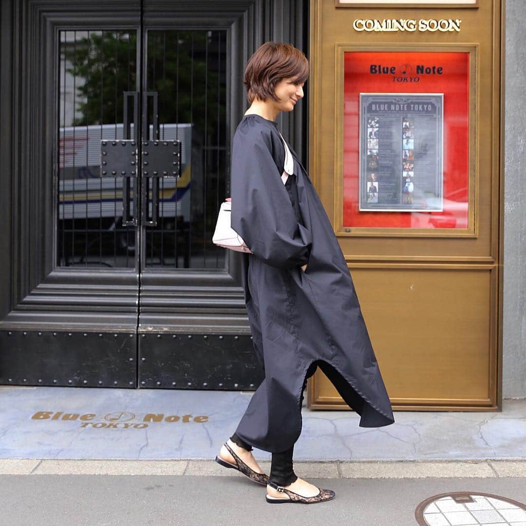 富岡佳子さんのインスタグラム写真 - (富岡佳子Instagram)「#outfit  おはようございます！ アイテムについてはスワイプ＆タップをしてみてね☺︎」5月13日 9時11分 - yoshikotomioka