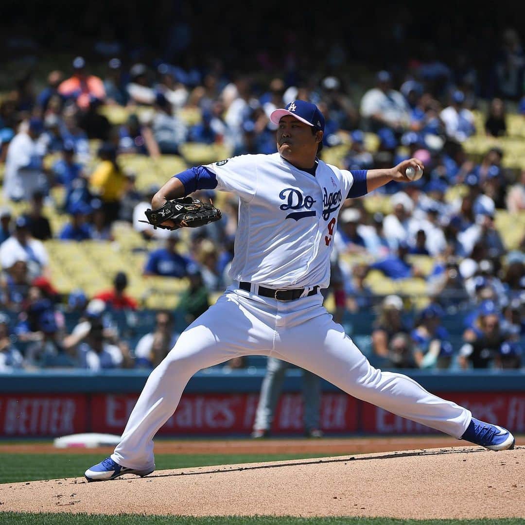 柳賢振のインスタグラム：「Keep going~~#dodgers」