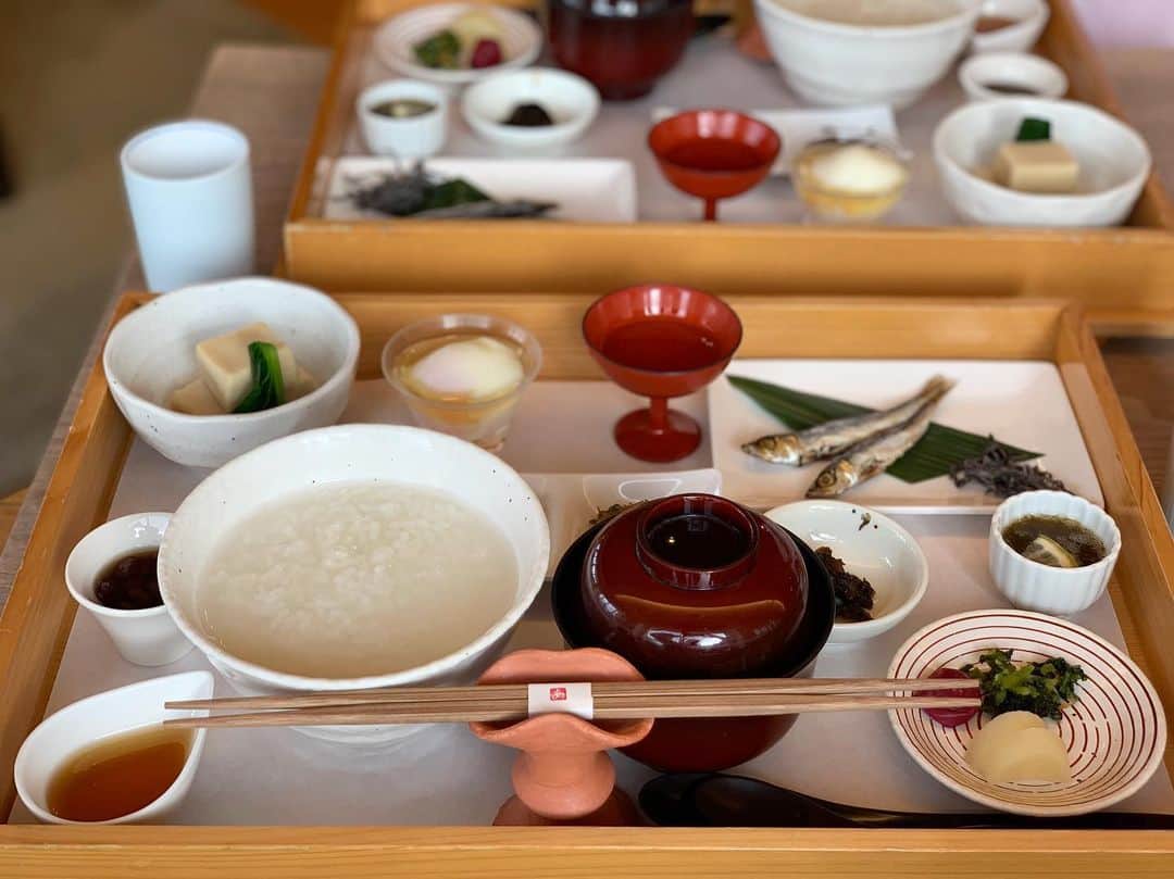 青山有紀のグルメインスタ