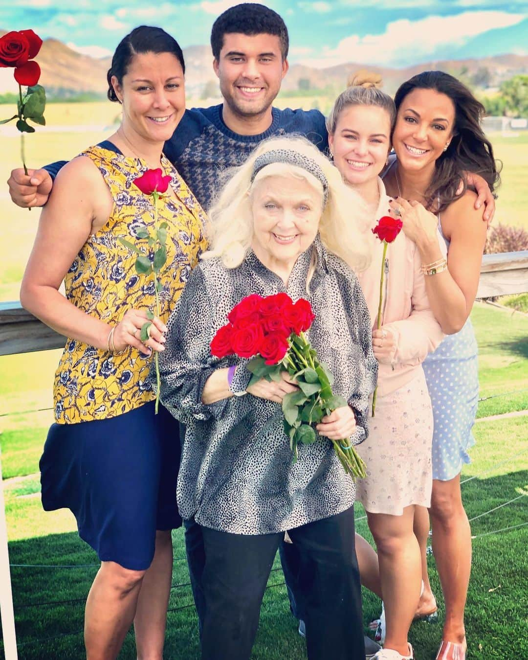 さんのインスタグラム写真 - (Instagram)「Cheers to All the BadAss Momma’s Today and Everyday!  All that I am, I owe to my Mom, and all that I’ve grown to be, I owe to  being Kaya’s Mom. ❤️❤️❤️❤️ #happymothersday2019  #mothersanddaughters」5月13日 10時45分 - evalarue