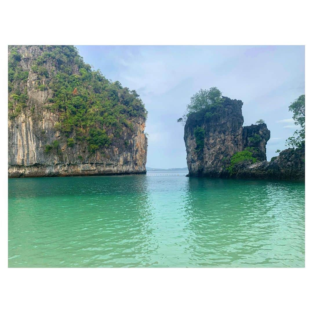 Laila Boonyasakさんのインスタグラム写真 - (Laila BoonyasakInstagram)「เกาะห้อง 🥳」5月13日 11時03分 - chermarn