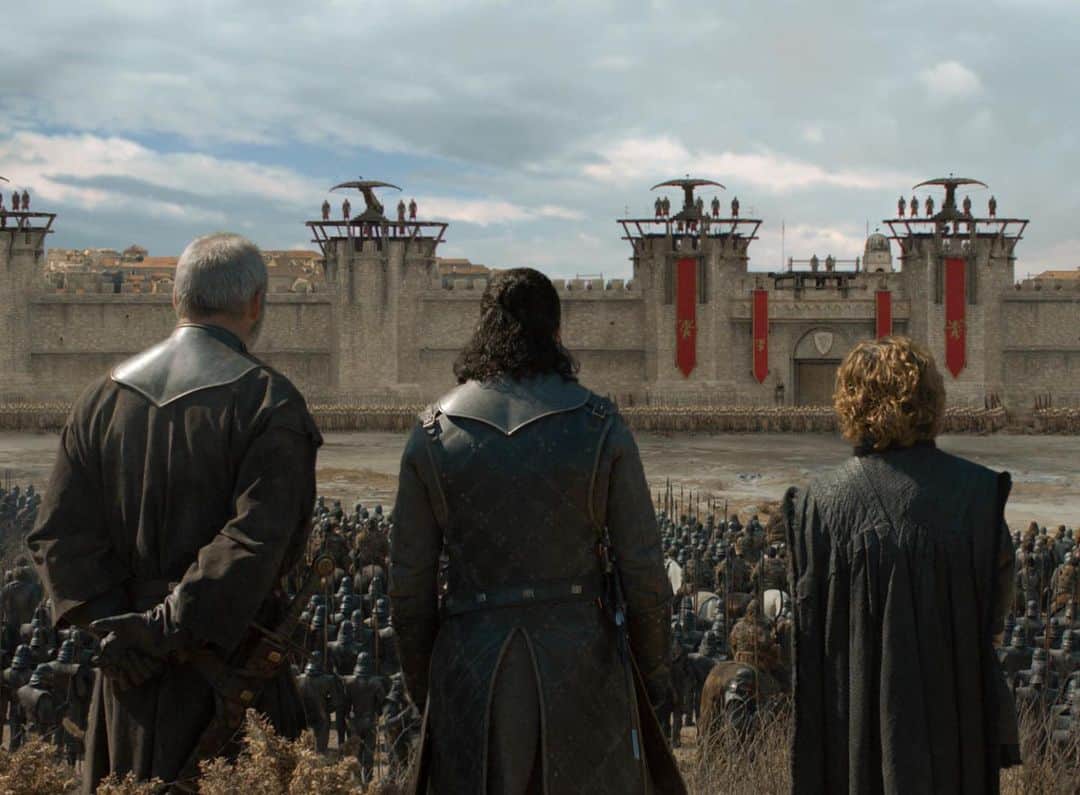 ピーター・ディンクレイジのインスタグラム：「Did you like episode 5? #GameofThrones」