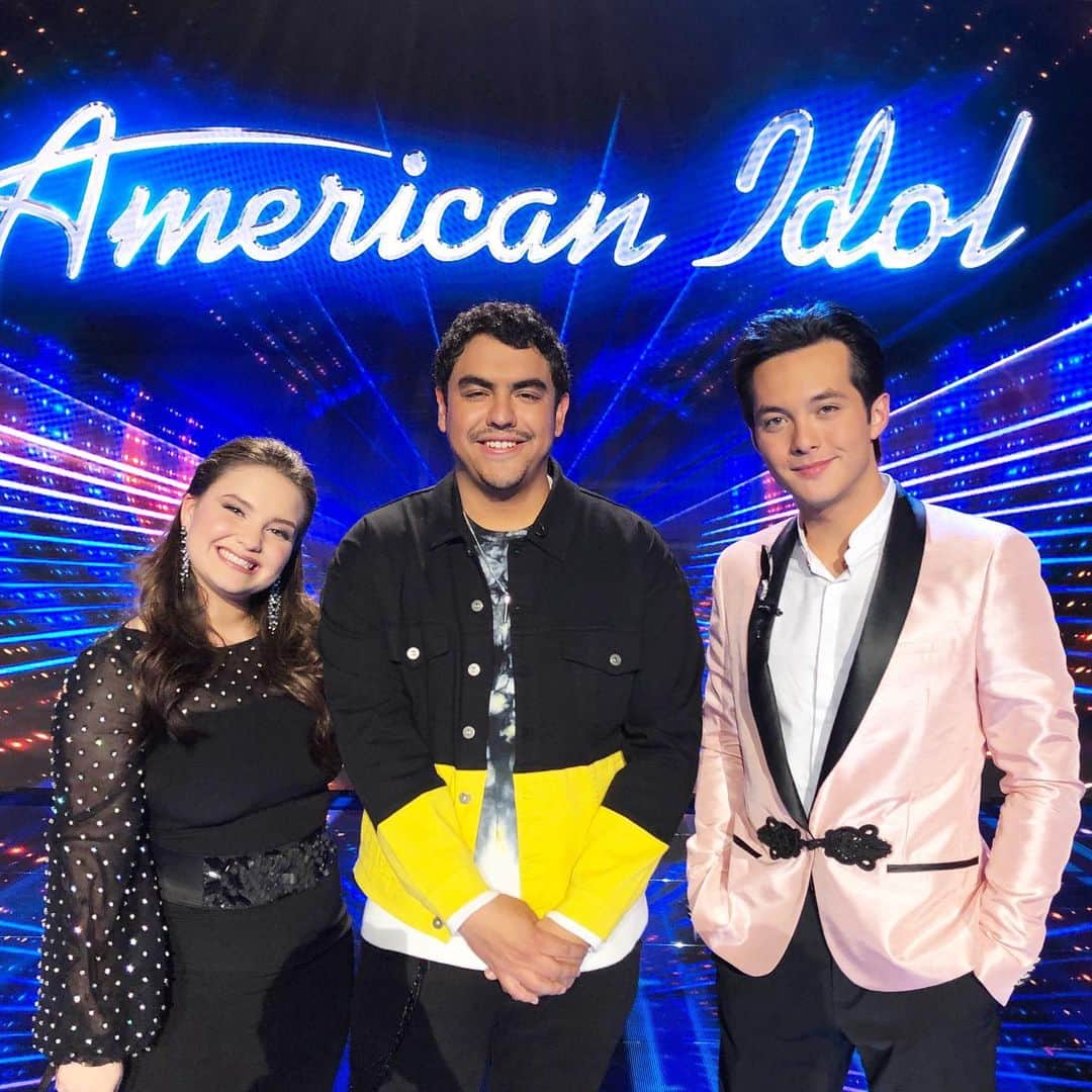 American Idolさんのインスタグラム写真 - (American IdolInstagram)「Top 3. 🌟🌟🌟 #AmericanIdol」5月13日 11時24分 - americanidol