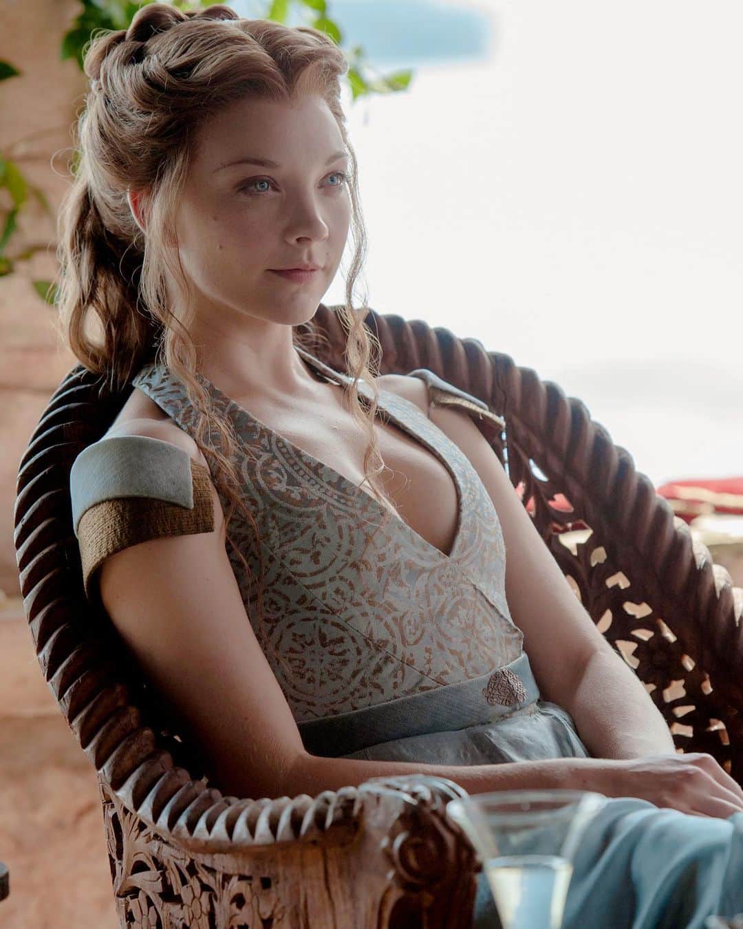 ナタリー・ドーマー（ファンアカウント）さんのインスタグラム写真 - (ナタリー・ドーマー（ファンアカウント）Instagram)「#QOTP: Did you watch the new Game of Thrones episode?」5月13日 11時26分 - nataliedormer