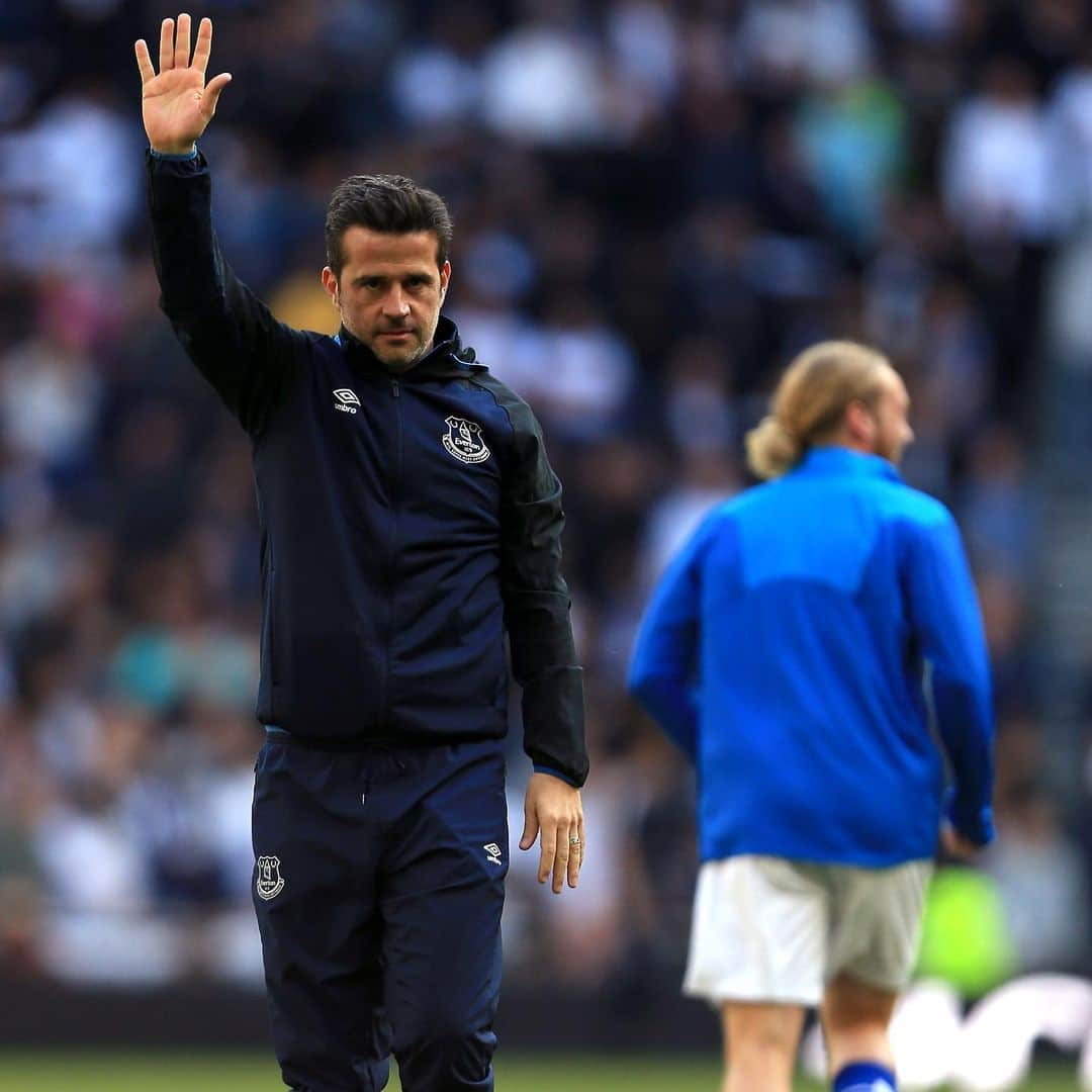 エヴァートンFCさんのインスタグラム写真 - (エヴァートンFCInstagram)「Your support - at home and on the road - is second to none. Thank you. Onwards Evertonians! 💙 • • • #everton #efc #coyb #blues #toffees #support #fans #UTT #goodisonpark #thankyou #premierleague #pl」5月13日 22時17分 - everton