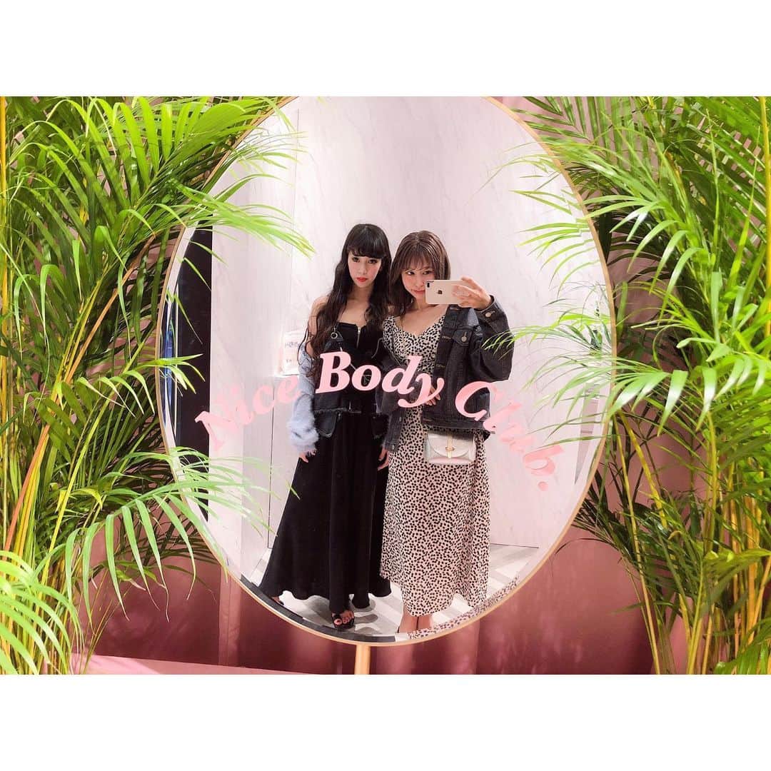 中川ジュリアのインスタグラム：「"Nice body club" #peachjohn 6/2まで新宿でpopupやっているみたい 可愛い空間だった😚」