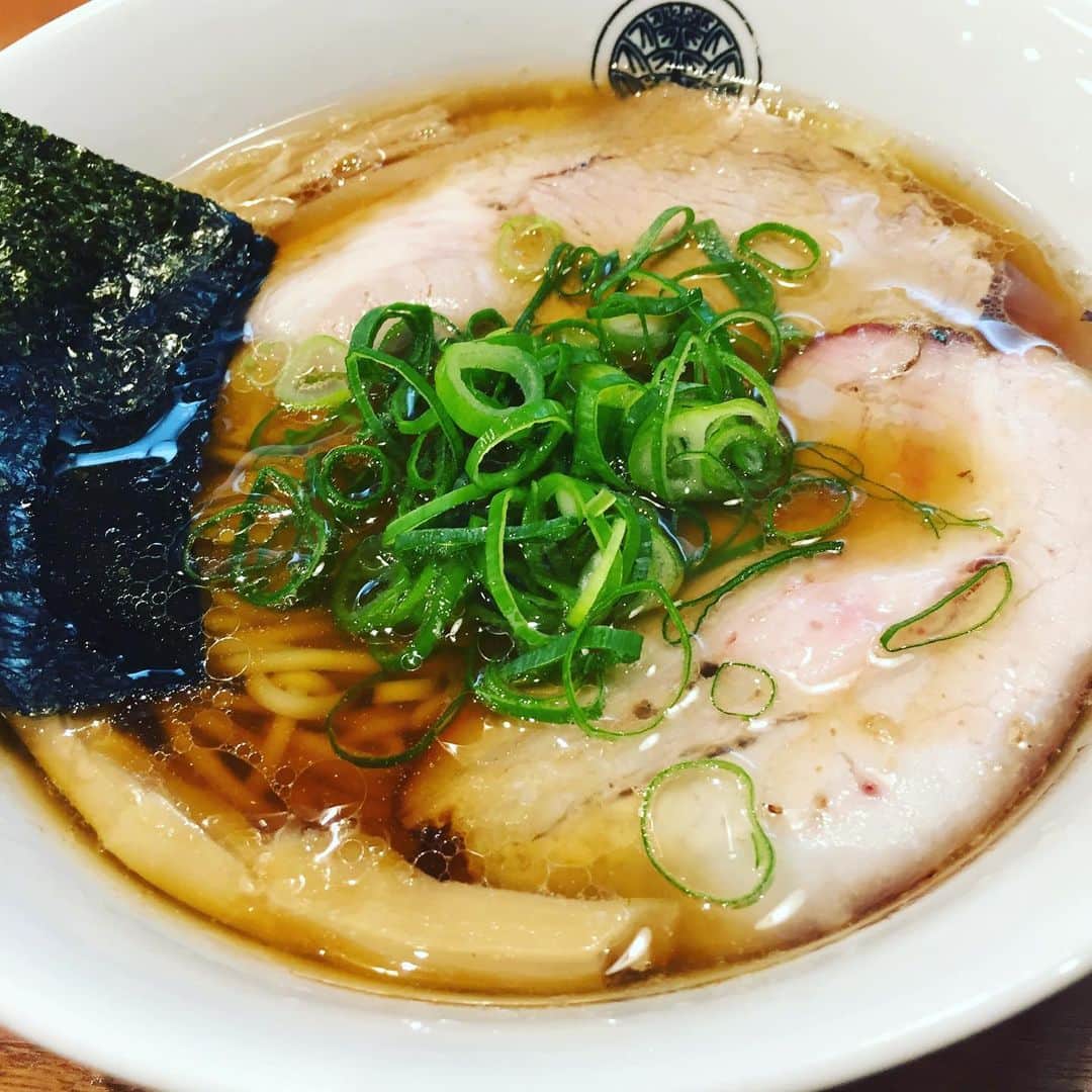 岸田繁さんのインスタグラム写真 - (岸田繁Instagram)「麺密な打ち合わせをするわけでもないが、日々の業務に戻るために麺通し。」5月13日 22時56分 - kishidashigeru