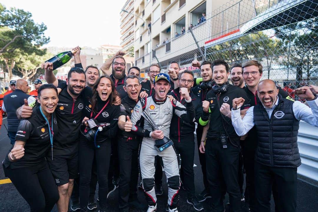 Nissanさんのインスタグラム写真 - (NissanInstagram)「Great weekend at the #MonacoEPrix. 🏁🚦🏆#Nissanedams  scored its 2nd @FIAFormulaE  podium with @oliverrowland1 and came away with a big haul of points. #NissanFormulaE #FormulaE」5月13日 23時01分 - nissan