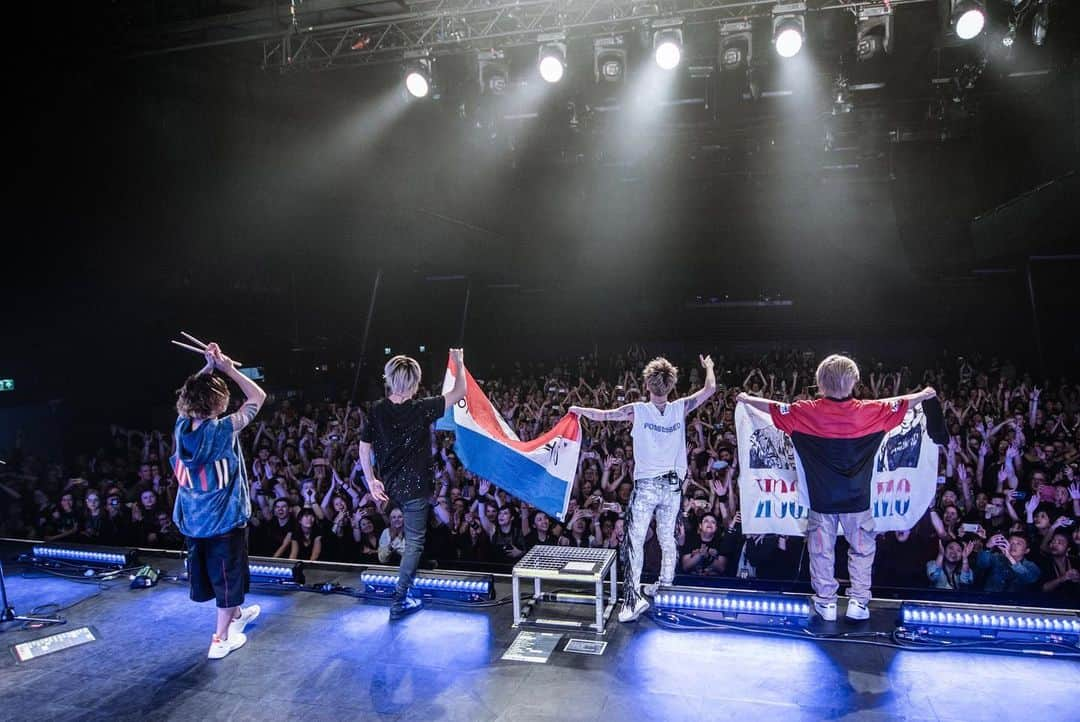 Tomoyaさんのインスタグラム写真 - (TomoyaInstagram)「Netherlands🔥 I had so much fun☺️ Thank you guys🌏  今日も楽しい日になる☺️ #netherlands」5月13日 23時01分 - tomo_10969