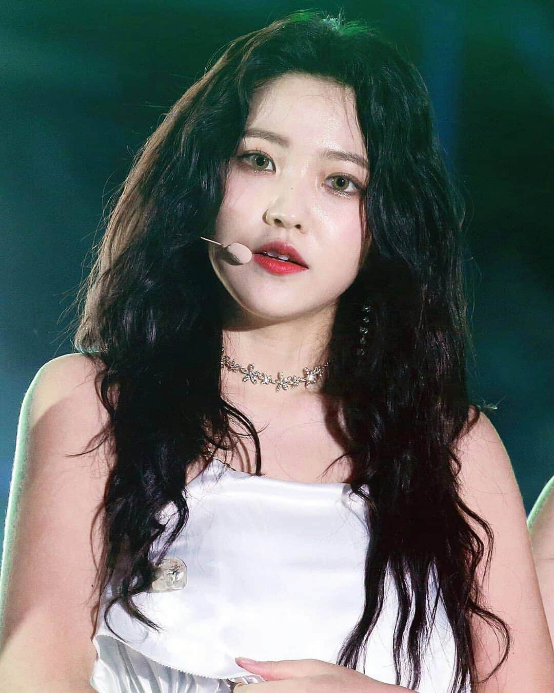 イェリさんのインスタグラム写真 - (イェリInstagram)「Isul Live Festival🔥 A living doll😍😭 #REDVELVET #YERI #레드벨벳 #예리」5月13日 23時05分 - redvelvet_yeri