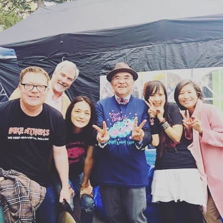 PINKY DOODLE POODLEさんのインスタグラム写真 - (PINKY DOODLE POODLEInstagram)「We are glad that the ambassador of the Consul-General of Japan also enjoyed PDP live in Buffalo Cherry Blossom Festival. Thank you so much, Mr. Yamanouchi, Mr. and Mrs. Koessler. . . . #buffalony  #pinkydoodlepoodle  #pdp  #ustour2019  #highenergyrocknroll  #livemusic #rockmusic #rock #rockband  #japanese  #ustour #livetour  #tourlife #musicianlife #musician #gibsonguitars #gibsonbass #gibson #eb3 #lespaul #marshallamps #vintage #femalebassist #femalevocalist #アメリカ #海外旅行 #音楽」5月13日 23時15分 - pinkydoodlepoodle