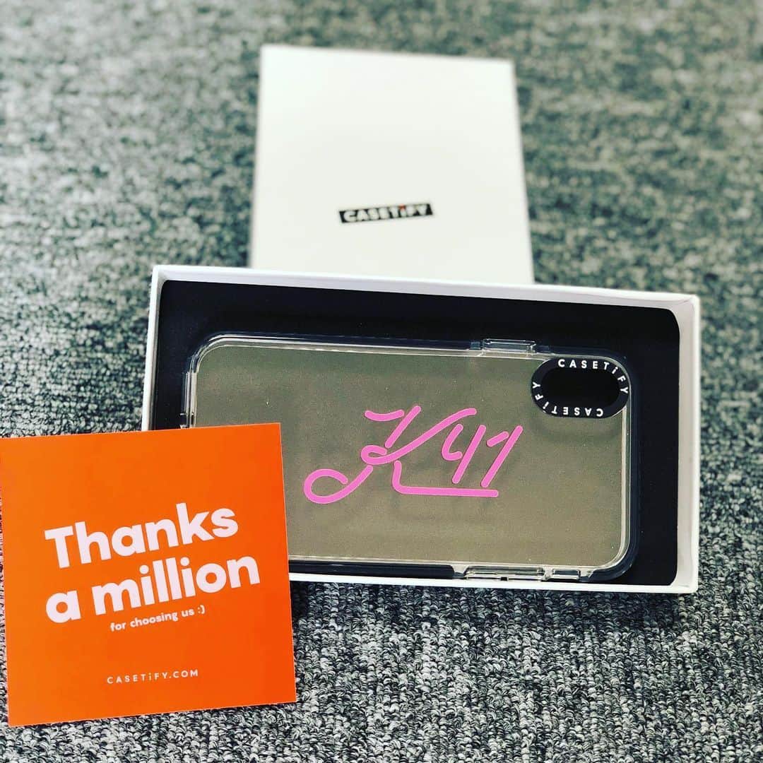 成田翔のインスタグラム：「NEWケース👍 イニシャルと41を入れてシンプルに‼️ @casetify_jp @casetify #casetify  #StateYourCase」