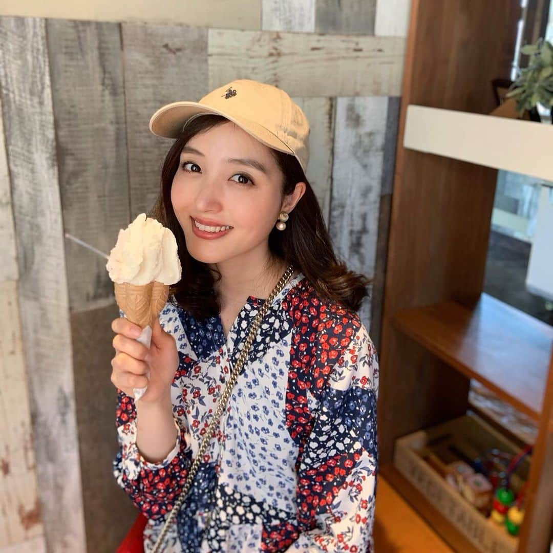 大浦育子さんのインスタグラム写真 - (大浦育子Instagram)「暑くなってジェラートが食べたくなる〜♡ 奈良に帰るといつも行くジェラート屋さん😋. . #ジェラート#塩バニラ#mamma」5月13日 16時41分 - ikuko_oura