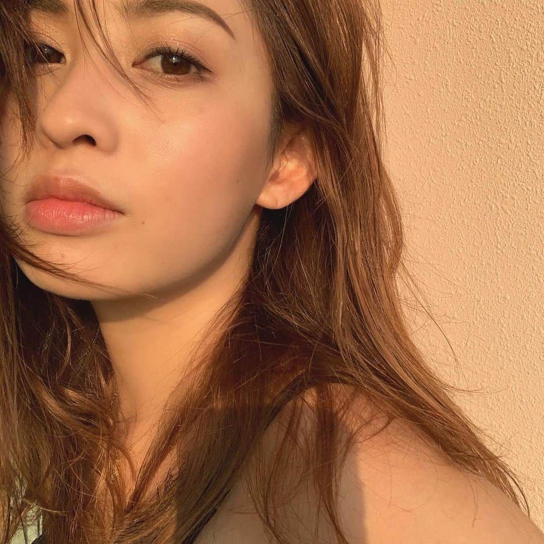 白石明美さんのインスタグラム写真 - (白石明美Instagram)「#aby_akemi ☀️🌺🍊🔥💜」5月13日 16時51分 - abyakemi