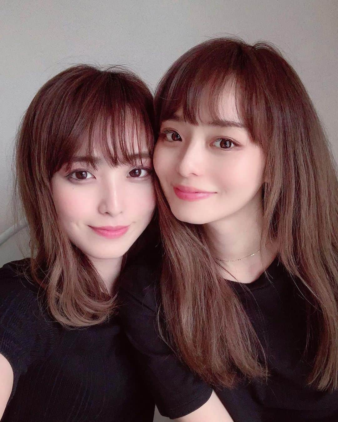 丸林広奈さんのインスタグラム写真 - (丸林広奈Instagram)「久々に妹と♡♡ @chihiro_marubayashi  #fukuoka #sisters #selfie」5月13日 17時55分 - hironamarubayashi