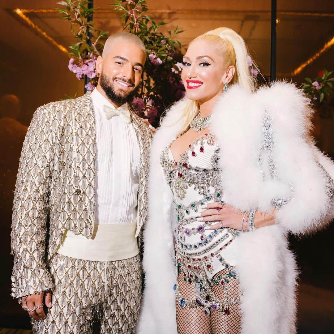 Moschinoさんのインスタグラム写真 - (MoschinoInstagram)「Moschino Met @gwenstefani @maluma #gwenstefani #maluma #metgala #metgala2019 @itsjeremyscott #moschino photo @griff」5月13日 23時29分 - moschino