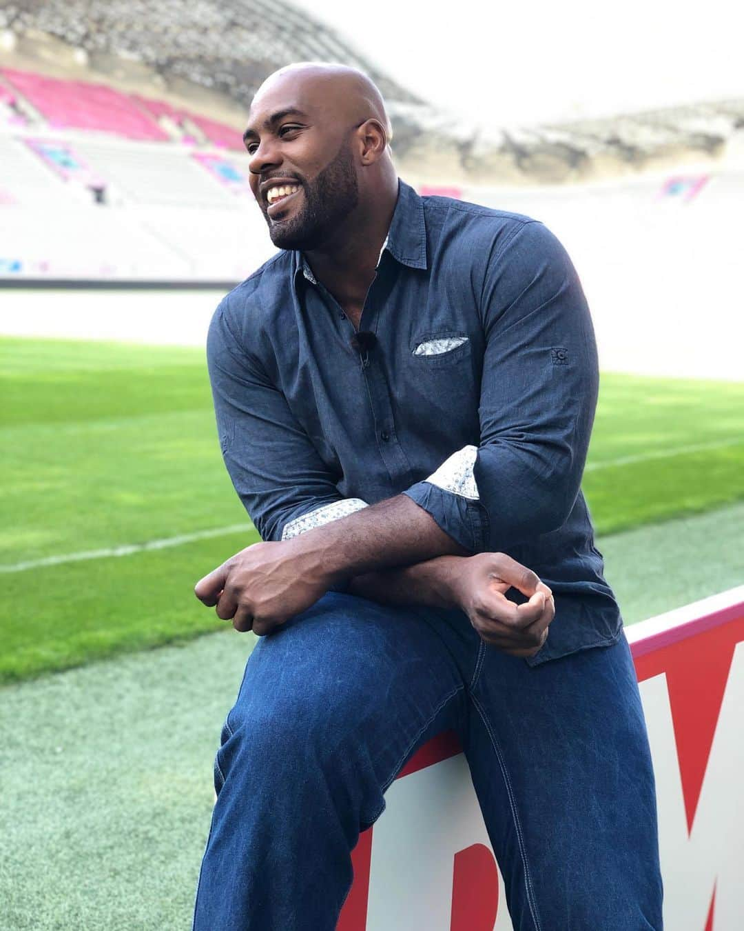 テディ・リネールさんのインスタグラム写真 - (テディ・リネールInstagram)「Bonne semaine à tous 😁🤙🏾」5月13日 23時31分 - teddyriner