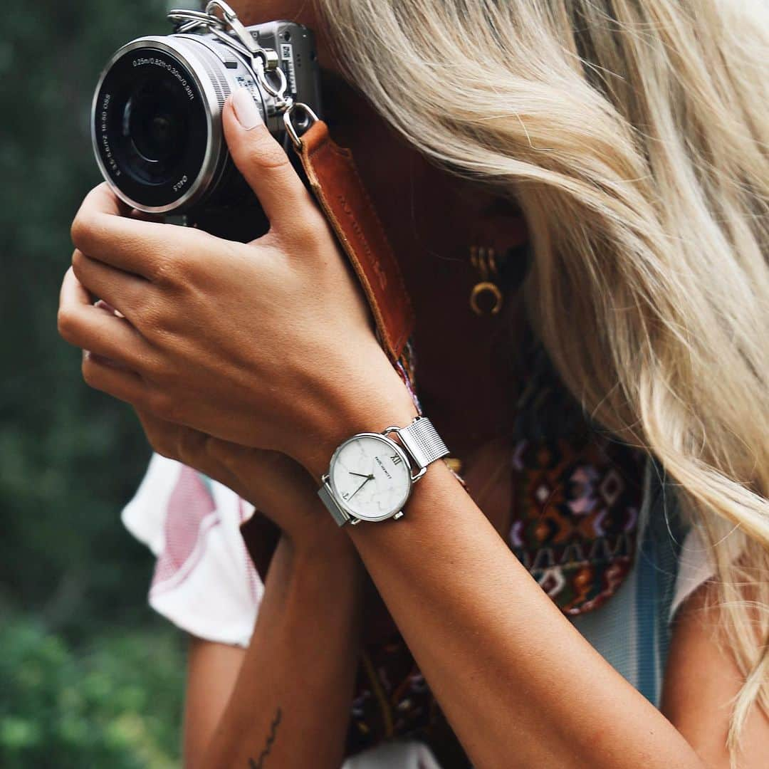 PAUL HEWITTさんのインスタグラム写真 - (PAUL HEWITTInstagram)「A photograph is the pause button of life. 📷⚓️ (photo @paulaarguellesg) #getAnchored #paulhewitt #missocean __ #photography #photograph #camera #womenswatch #marble #details #watchesofinstagram #womensaccessory #womensinspiration」5月13日 18時47分 - paul_hewitt