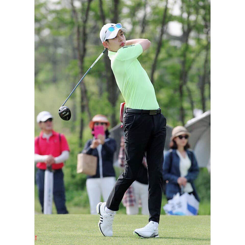 SE7ENさんのインスタグラム写真 - (SE7ENInstagram)「#휴온스셀러브리티프로암 #FR #종합3위🏌️‍♂️#좋은경험 #즐거운추억  #adidasgolf #7golf⛳️」5月13日 19時00分 - se7enofficial