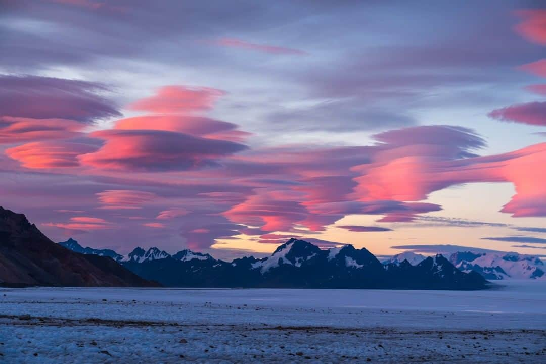 National Geographic Travelさんのインスタグラム写真 - (National Geographic TravelInstagram)「Photo by @michaelclarkphoto | Looking south from our camp behind Cerro Torre these lenticular clouds formed crazy UFO-like shapes just after sunset above the Patagonia Ice Cap near El Chalten, Argentina.#patagonia #patagoniaicecap #chile #cerrotorre」5月13日 19時11分 - natgeotravel