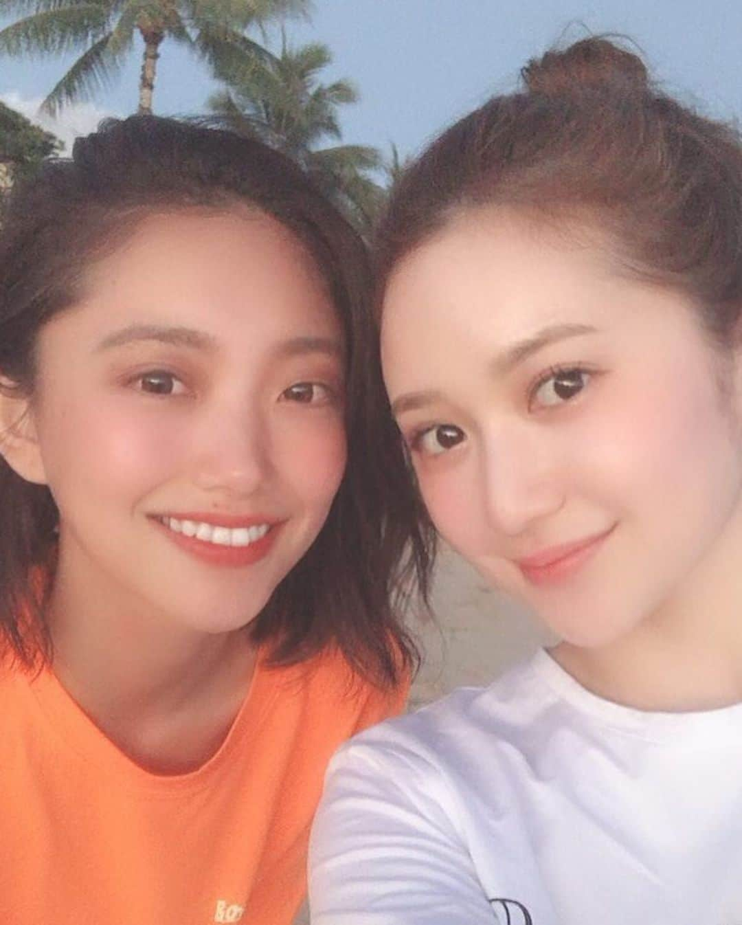 愛菜さんのインスタグラム写真 - (愛菜Instagram)「また見たいな〜❤︎ 綺麗なSUNSET🌇 お顔がすごく焼けてみえる😳🙌 . . ゆめちゃん @yume_hazuki 🍹 今日はメンテナンスに サロンに来てくれたよ🧸🌺 ありがとう☺️❤︎ . . #hawaii  #sunset  #beauty #alamoana」5月13日 19時12分 - ainaaa0622