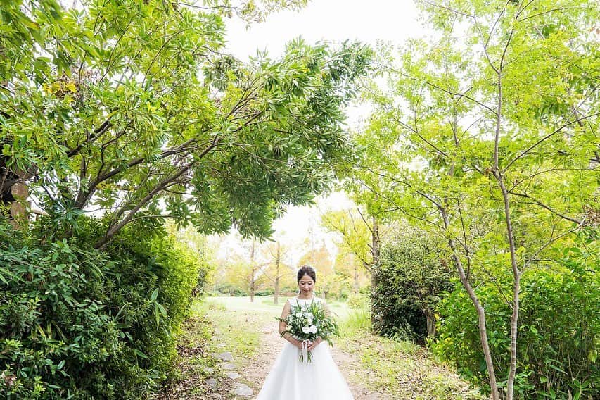 ARCH DAYS Weddingsさんのインスタグラム写真 - (ARCH DAYS WeddingsInstagram)「▼▽COMFY OUTDOOR LODGE▼▽﻿ 大阪舞洲の、森と海に包まれた大自然の中行われたアウトドアウェディング。ホワイト×グリーンをテーマカラーにナチュラルで心地よい空間を演出。﻿ ﻿ Planner : 石川 由美 ( @for_u_wedding )﻿ Photo by : 植月 啓介﻿ ﻿ ▽ARCH DAYSトップページはこちらから☑﻿﻿﻿﻿﻿﻿﻿﻿﻿﻿﻿﻿﻿﻿﻿﻿﻿﻿﻿﻿﻿﻿﻿﻿﻿﻿﻿﻿﻿﻿﻿﻿﻿﻿﻿﻿﻿ @archdays_weddings﻿﻿﻿﻿﻿﻿﻿﻿﻿﻿﻿﻿﻿﻿﻿﻿﻿﻿﻿﻿﻿﻿﻿﻿﻿﻿﻿﻿﻿﻿﻿﻿﻿﻿﻿﻿﻿﻿ プロフィールのリンクから👰🏻﻿﻿﻿﻿﻿﻿﻿﻿﻿﻿﻿﻿﻿﻿﻿﻿﻿﻿﻿﻿﻿﻿﻿﻿﻿﻿﻿﻿﻿﻿﻿﻿﻿﻿﻿﻿﻿﻿ ﻿﻿﻿﻿﻿﻿﻿﻿﻿﻿﻿﻿﻿﻿﻿﻿﻿﻿﻿﻿﻿﻿﻿﻿﻿﻿﻿﻿ ﻿﻿﻿﻿﻿﻿﻿﻿﻿﻿﻿﻿﻿﻿﻿﻿﻿﻿﻿﻿﻿ ﻿﻿﻿﻿﻿﻿﻿﻿#archdays花嫁 をつけて投稿して頂いた方にサイト掲載のお声がけをさせて頂く場合があります🕊🌿﻿﻿﻿﻿﻿﻿﻿﻿﻿﻿﻿﻿﻿﻿﻿﻿﻿﻿﻿﻿﻿﻿﻿﻿﻿﻿﻿﻿﻿﻿﻿﻿﻿﻿﻿﻿﻿﻿ ﻿﻿﻿﻿﻿﻿﻿﻿﻿﻿﻿﻿﻿﻿﻿﻿﻿﻿﻿﻿﻿﻿﻿﻿﻿﻿﻿﻿﻿﻿﻿﻿﻿﻿﻿﻿﻿﻿ ﻿————————-//-﻿﻿﻿﻿﻿﻿﻿﻿﻿﻿﻿﻿﻿﻿﻿﻿﻿﻿﻿﻿﻿﻿﻿﻿﻿﻿﻿﻿﻿﻿﻿﻿﻿﻿﻿﻿﻿﻿﻿ いつもARCH DAYSをご覧いただきありがとうございます！﻿﻿﻿﻿﻿﻿﻿﻿﻿﻿﻿﻿﻿﻿﻿﻿﻿﻿﻿﻿﻿﻿﻿﻿﻿﻿﻿﻿﻿﻿﻿﻿﻿﻿﻿﻿﻿﻿﻿ ﻿﻿﻿﻿﻿﻿﻿﻿﻿﻿﻿﻿﻿﻿﻿﻿﻿﻿﻿﻿﻿﻿﻿﻿﻿﻿﻿﻿﻿﻿﻿﻿﻿﻿﻿﻿﻿﻿﻿ この度は、皆様に素敵な記事をさらに多くお届けできるよう、ライターさんを募集することになりました。﻿﻿﻿﻿﻿﻿﻿﻿﻿﻿﻿﻿﻿﻿﻿﻿﻿﻿﻿﻿﻿﻿﻿﻿﻿﻿﻿﻿﻿﻿﻿﻿﻿﻿﻿﻿﻿﻿﻿ 結婚式に関わる素敵なオリジナル記事を描いてくださるライター様は奮ってご応募くださいませ☺﻿﻿﻿﻿﻿﻿﻿﻿﻿﻿﻿﻿﻿﻿﻿﻿﻿﻿﻿﻿﻿﻿﻿﻿﻿﻿﻿﻿﻿﻿﻿﻿﻿﻿﻿﻿﻿﻿﻿ ﻿﻿﻿﻿﻿﻿﻿﻿﻿﻿﻿﻿﻿﻿﻿﻿﻿﻿﻿﻿﻿﻿﻿﻿﻿﻿﻿﻿﻿﻿﻿﻿﻿﻿﻿﻿﻿﻿﻿ *************﻿﻿﻿﻿﻿﻿﻿﻿﻿﻿﻿﻿﻿﻿﻿﻿﻿﻿﻿﻿﻿﻿﻿﻿﻿﻿﻿﻿﻿﻿﻿﻿﻿﻿﻿﻿﻿﻿﻿ ◆応募の仕方﻿﻿﻿﻿﻿﻿﻿﻿﻿﻿﻿﻿﻿﻿﻿﻿﻿﻿﻿﻿﻿﻿﻿﻿﻿﻿﻿﻿﻿﻿﻿﻿﻿﻿﻿﻿﻿﻿﻿ ARCH DAYS公式サイトのライター募集のリンクバナー、もしくは最下部のWEDDING ライター募集という項目をクリックしていただき、応募フォームに必要事項を入れ完了してください﻿﻿﻿﻿﻿﻿﻿﻿﻿﻿﻿﻿﻿﻿﻿﻿﻿﻿﻿﻿﻿﻿﻿﻿﻿﻿﻿﻿﻿﻿﻿﻿﻿﻿﻿﻿﻿﻿﻿ *************﻿﻿﻿﻿﻿﻿﻿﻿﻿﻿﻿﻿﻿﻿﻿﻿﻿﻿﻿﻿﻿﻿﻿﻿﻿﻿﻿﻿﻿﻿﻿﻿﻿﻿﻿﻿﻿﻿﻿ ﻿﻿﻿﻿﻿﻿﻿﻿﻿﻿﻿﻿﻿﻿﻿﻿﻿﻿﻿﻿﻿﻿﻿﻿﻿﻿﻿﻿﻿﻿﻿﻿﻿﻿﻿﻿﻿﻿﻿ 私たちと一緒にARCH DAYSの素敵な世界観を作っていきませんか？﻿﻿﻿﻿﻿﻿﻿﻿﻿﻿﻿﻿﻿﻿﻿﻿﻿﻿﻿﻿﻿﻿﻿﻿﻿﻿﻿﻿﻿﻿﻿﻿﻿﻿﻿﻿﻿﻿﻿ たくさんのご応募お待ちしております♡﻿﻿﻿﻿﻿﻿﻿﻿﻿﻿﻿﻿﻿﻿﻿﻿﻿﻿﻿﻿﻿﻿﻿﻿﻿﻿﻿﻿﻿﻿﻿﻿﻿﻿﻿﻿﻿﻿﻿ ﻿﻿﻿﻿﻿﻿﻿﻿﻿﻿﻿﻿﻿﻿﻿﻿﻿﻿﻿﻿﻿﻿﻿﻿﻿﻿﻿﻿﻿﻿﻿﻿﻿﻿﻿﻿﻿﻿﻿ ARCH DAYS編集部 ﻿﻿﻿﻿﻿﻿﻿﻿﻿﻿﻿﻿﻿﻿﻿﻿﻿﻿﻿﻿﻿﻿﻿﻿﻿﻿﻿﻿﻿﻿﻿﻿﻿﻿﻿﻿﻿﻿﻿ ————————-//-﻿﻿﻿﻿﻿﻿﻿﻿﻿﻿﻿﻿﻿﻿﻿﻿﻿﻿﻿﻿﻿﻿﻿﻿﻿﻿﻿﻿﻿﻿﻿﻿﻿﻿﻿﻿﻿﻿﻿ ﻿﻿﻿﻿﻿﻿﻿﻿﻿﻿﻿﻿﻿﻿﻿﻿﻿﻿﻿﻿﻿﻿﻿﻿﻿﻿﻿﻿﻿﻿﻿﻿﻿﻿﻿﻿﻿﻿ ﻿﻿﻿﻿﻿﻿﻿﻿﻿﻿﻿﻿﻿﻿﻿﻿﻿﻿﻿﻿﻿﻿﻿﻿﻿﻿﻿﻿﻿﻿﻿﻿﻿﻿﻿﻿﻿ ▽バースデー・ベビーシャワーなどの情報を見るなら💁🎉﻿﻿﻿﻿﻿﻿﻿﻿﻿﻿﻿﻿﻿﻿﻿﻿﻿﻿﻿﻿﻿﻿﻿﻿﻿﻿﻿﻿﻿﻿﻿﻿﻿﻿﻿﻿﻿﻿ @archdays﻿﻿﻿﻿﻿﻿﻿﻿﻿﻿﻿﻿﻿﻿﻿﻿﻿﻿﻿﻿﻿﻿﻿﻿﻿﻿﻿﻿﻿﻿﻿﻿﻿﻿﻿﻿﻿﻿ ﻿﻿﻿﻿﻿﻿﻿﻿﻿﻿﻿ ----------------------﻿﻿﻿﻿﻿﻿﻿﻿﻿﻿﻿ #archdays #wedding #brida #foru #outdoorwedding #gardenwedding #ロッジ舞洲 #アウトドアウェディング #ガーデンウェディング #大阪ウェディング #大阪花嫁 #大阪花嫁会 #大阪花嫁さんと繋がりたい #大阪結婚式 #大阪挙式 #関西花嫁 #関西プレ花嫁 #関西のプレ花嫁さんと繋がりたい #関西ウェディング #関西結婚式 #結婚式 #ブライダル #プレ花嫁 #卒花嫁 #卒花 #2019春婚 #2019夏婚 #2019秋婚 #2019冬婚﻿﻿ ﻿﻿﻿﻿﻿﻿----------------------﻿﻿ https://archdays.com/album/2019/05/10/44418﻿ ----------------------」5月13日 19時06分 - archdays_weddings