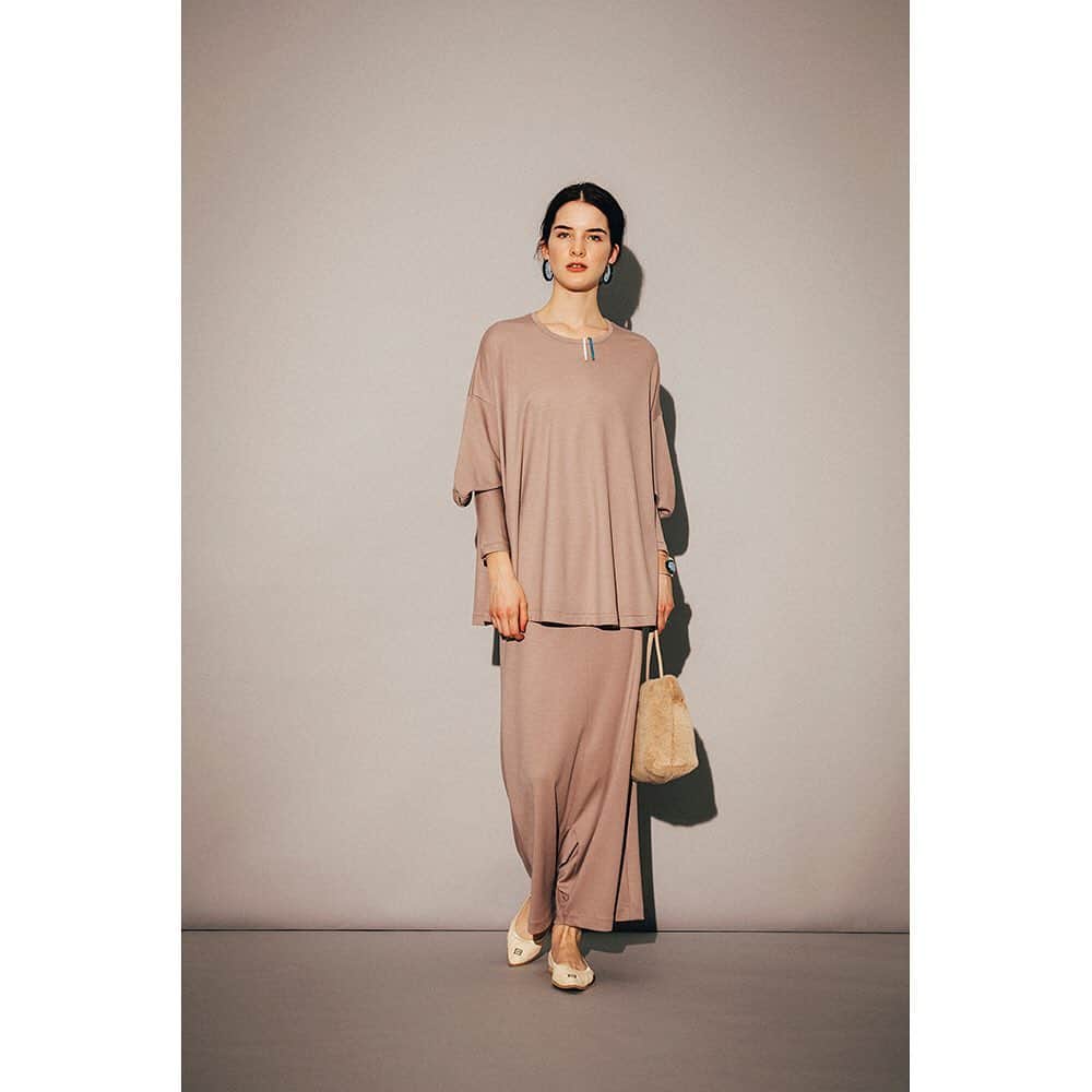 シアタープロダクツのインスタグラム：「-------------------- THEATRE PRODUCTS 2019-20 A/W COLLECTION "LEOPARD COFFEE"  #theatreproducts #シアタープロダクツ #2019autumnwinter #leopardcoffee」