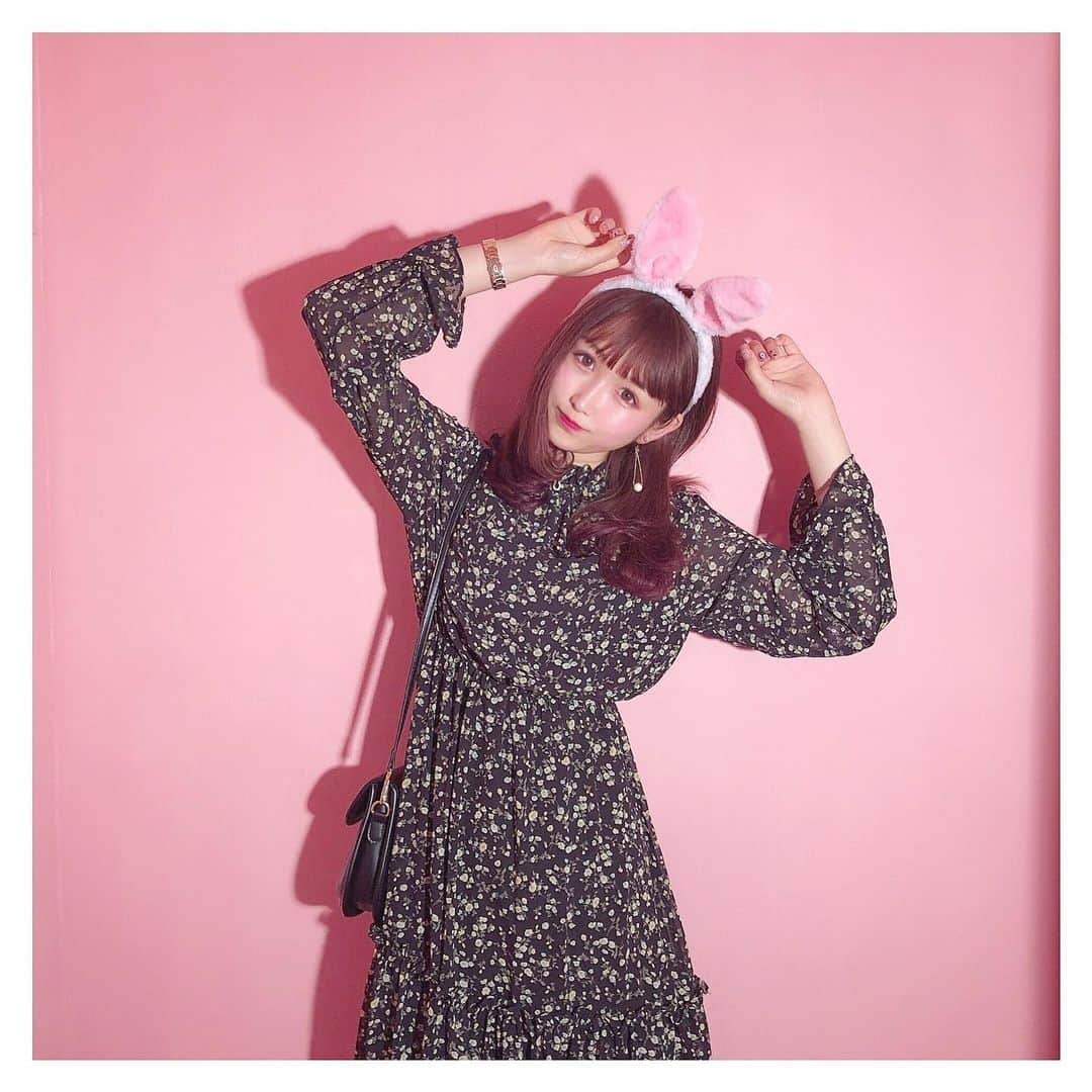 浦西ひかるさんのインスタグラム写真 - (浦西ひかるInstagram)「うさぎ🐇耳発見したからつけた🐇 若返った気分になれる✌︎✌︎✌︎」5月13日 21時05分 - uranishihikaru