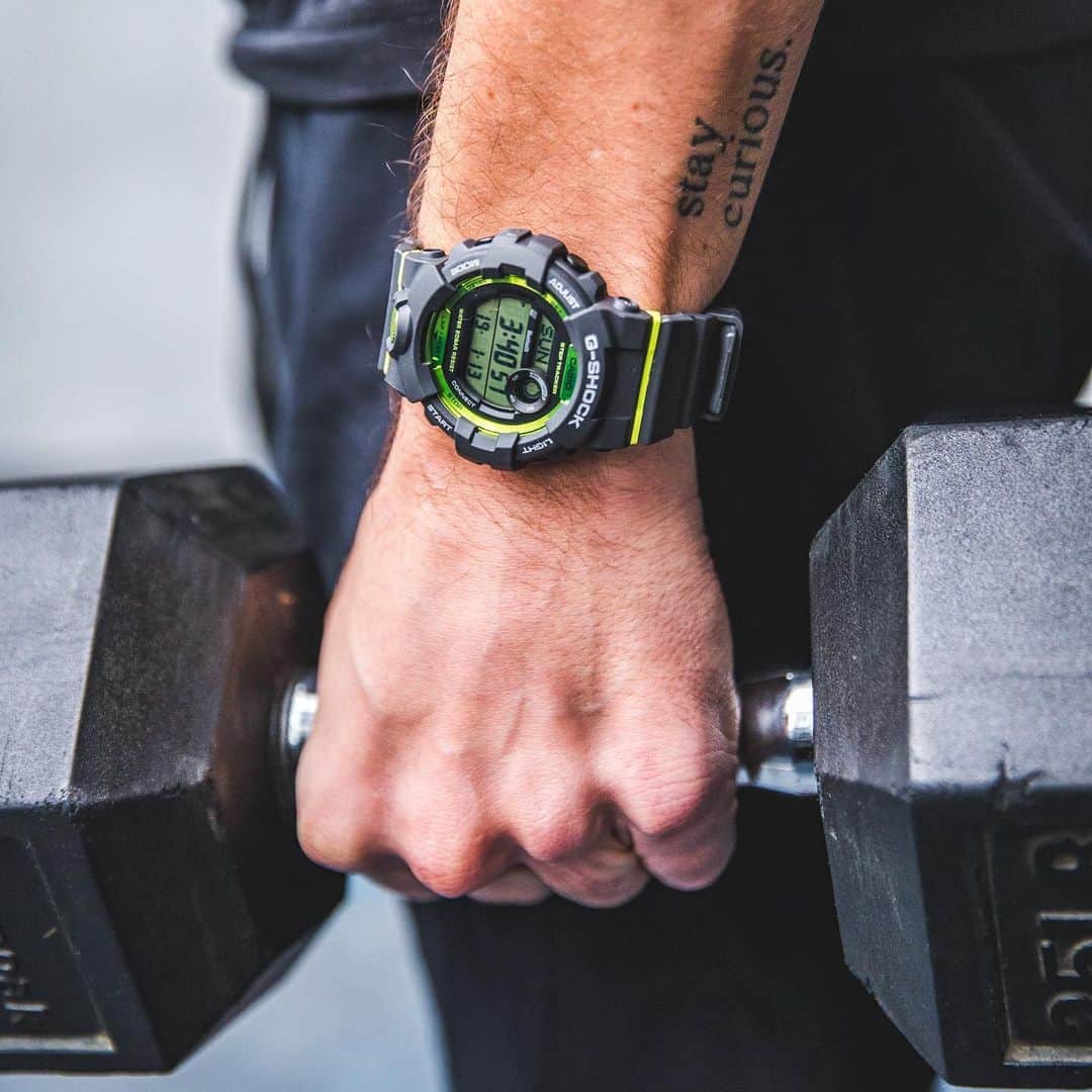 G-SHOCKさんのインスタグラム写真 - (G-SHOCKInstagram)「You pull your weight. We'll track your progress. 📷: @parkeryorksmith (🔎: #GBD800) #gshockers」5月13日 21時01分 - gshock_us