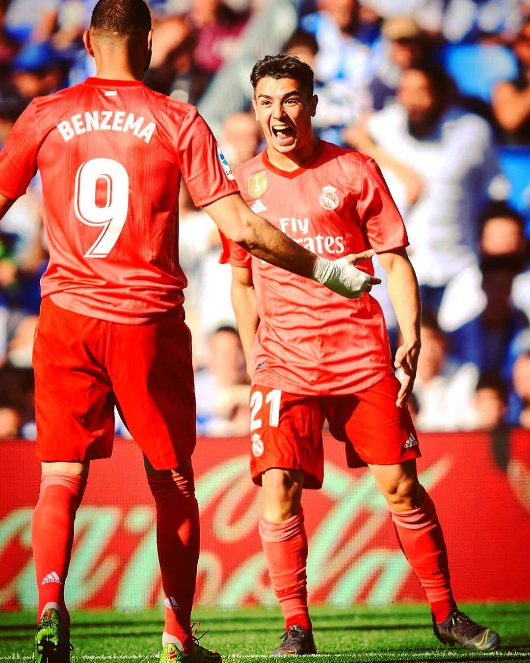 LFPさんのインスタグラム写真 - (LFPInstagram)「When you score your first goal for @realmadrid! 🥰 • #Brahim #RealMadrid #LaLiga #LaLigaSantander」5月13日 21時15分 - laliga