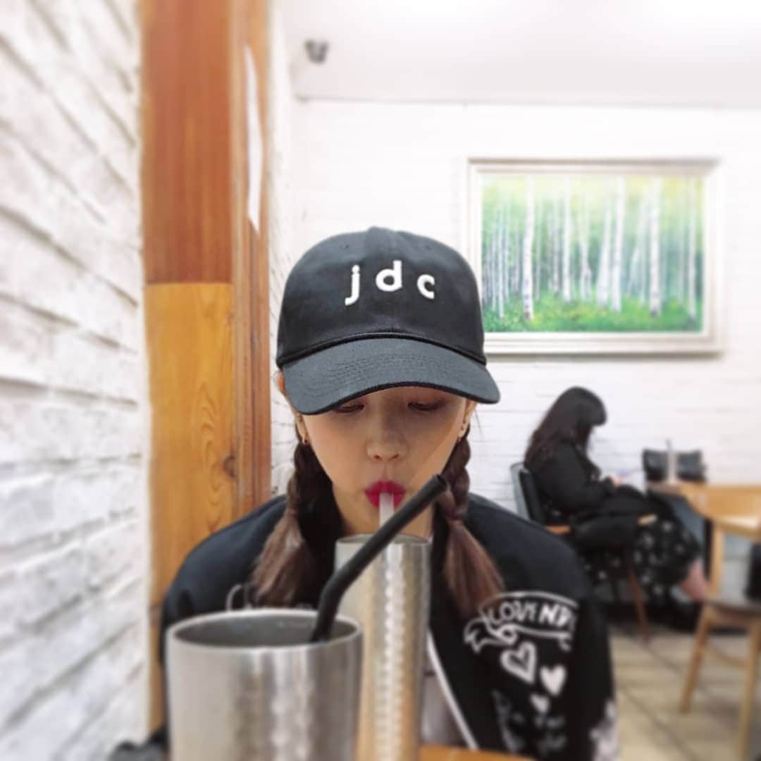 ペク・アヨンのインスタグラム：「🥝🥝🥝」