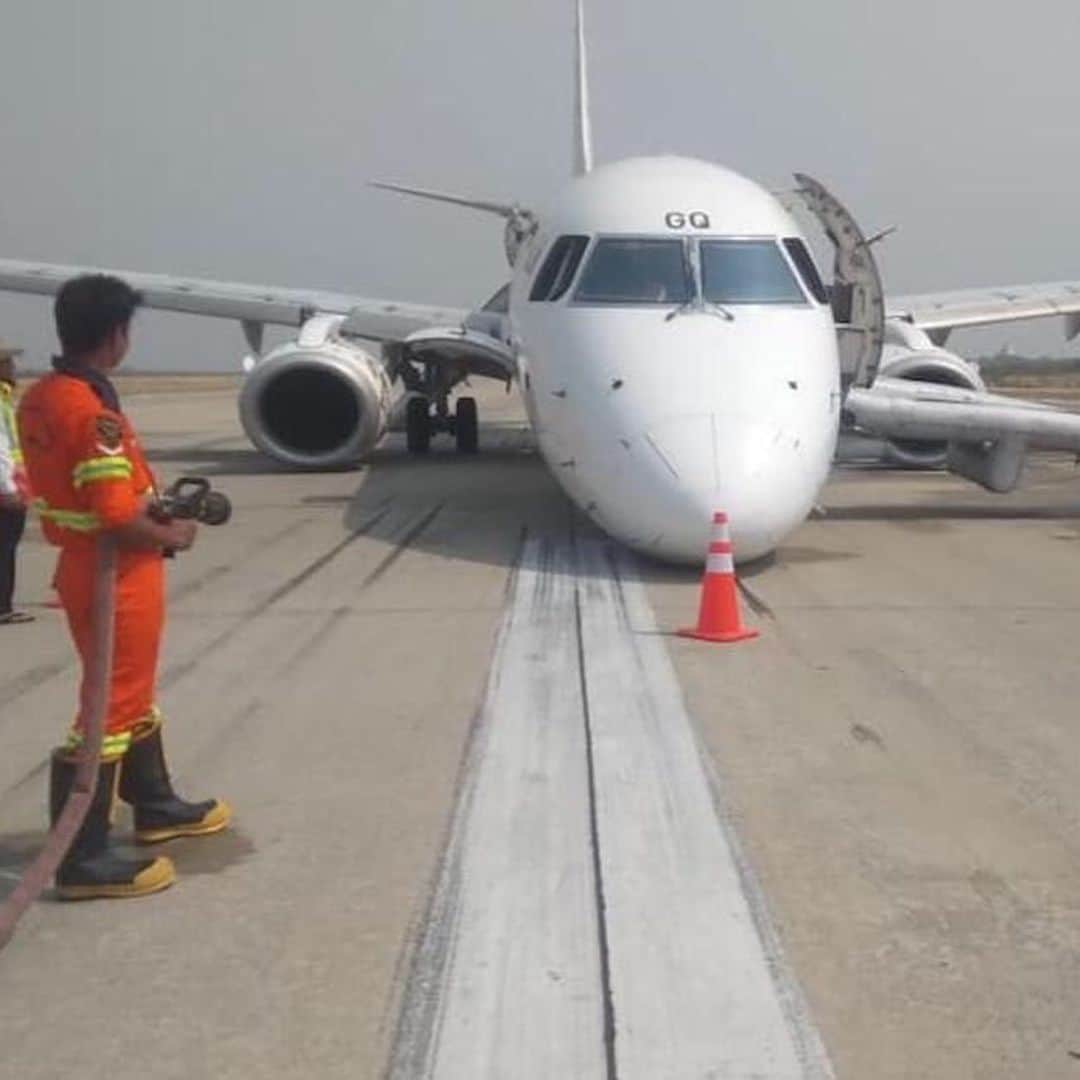 CNNさんのインスタグラム写真 - (CNNInstagram)「A pilot in Myanmar is being hailed a hero for landing a plane on only its rear wheels after the passenger jet’s landing gear failed. Myanmar Airlines Flight 103 was headed from Yangon to Mandalay when the pilot discovered a problem. In a statement, the airline said pilot Captain Myat Moe Aung “followed emergency procedures and did the fuel burn out to reduce the landing weight” before bringing the jet down on to its rear wheels, lowering the nose carefully onto the runway on which it skidded for about 25 seconds before stopping. There were no casualties or injuries from the incident. “The pilot did a great job,” Myanmar’s transport minister said. (📸: Myanmar National Airlines/Facebook)」5月13日 21時42分 - cnn