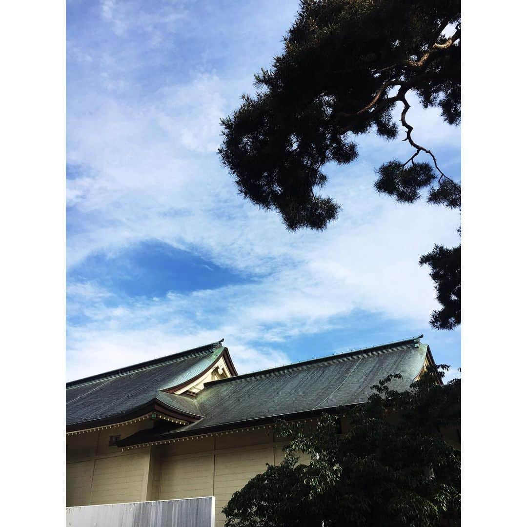 日向野祥さんのインスタグラム写真 - (日向野祥Instagram)「江戸東京たてもの園@小金井公園  昔の建物や歴史好きには 堪らない場所  縁側が尚更好きになりました。 これもまた縁側ラヴァーズ  でも虫は本当にダメでした。  #忙しくなる前 #息抜き #大昔から昭和まで #建築物 #虫は #苦手です」5月28日 16時30分 - sho_higano