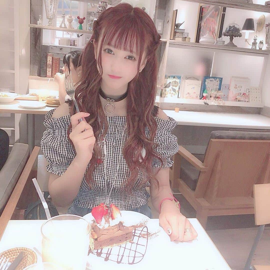 空美夕日さんのインスタグラム写真 - (空美夕日Instagram)「甘いものは幸せの味🥺💖」5月28日 17時22分 - pakimicha