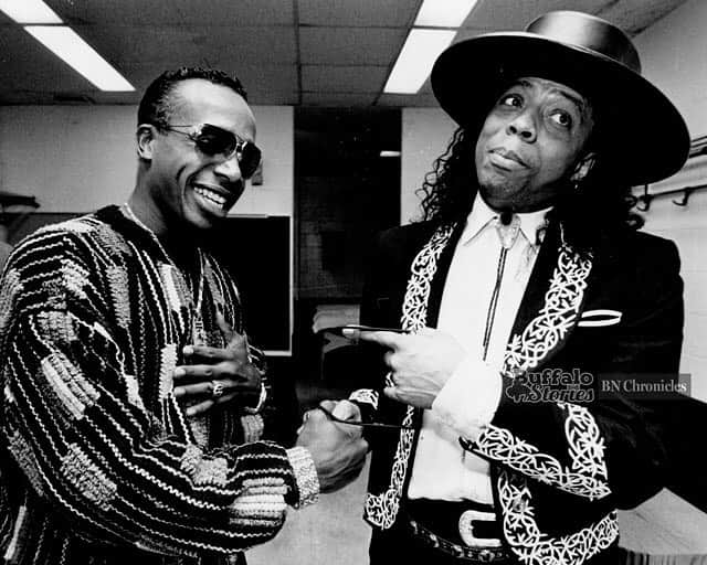 MCハマーのインスタグラム：「One of the Greatest Musical Innovators ever !!!! Slick Rick James !!! 🔥💯💯💯💯💯 ⛽️⛽️ ⛽️ R.I.P. 🙏🏿」