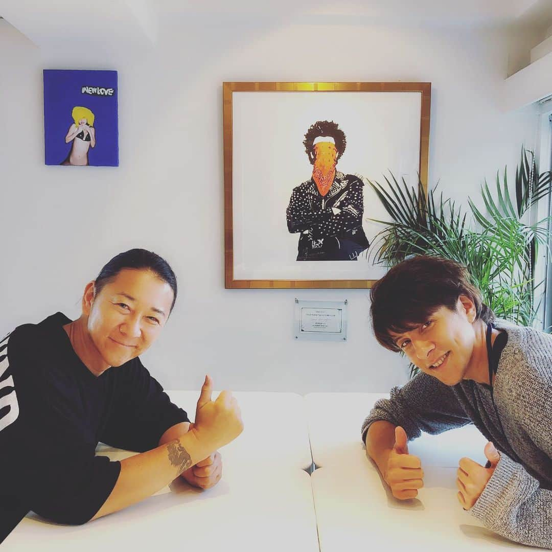 城田純さんのインスタグラム写真 - (城田純Instagram)「昨日は久々にドラゴンさんとお会いしました。  なんだかたくさん元気をもらいました。  本当に素敵な人です。  感謝✨✨✨」5月28日 9時44分 - junbopeace