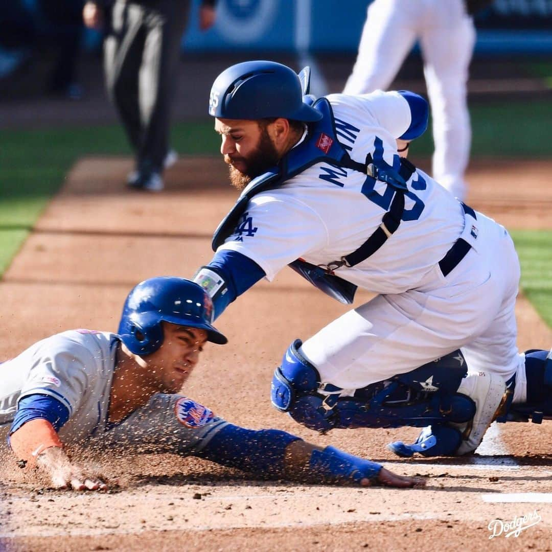 Los Angeles Dodgersさんのインスタグラム写真 - (Los Angeles DodgersInstagram)「Hello, have you Met @cody_bellinger?  Swipe ⬅️ to watch the video.」5月28日 10時03分 - dodgers