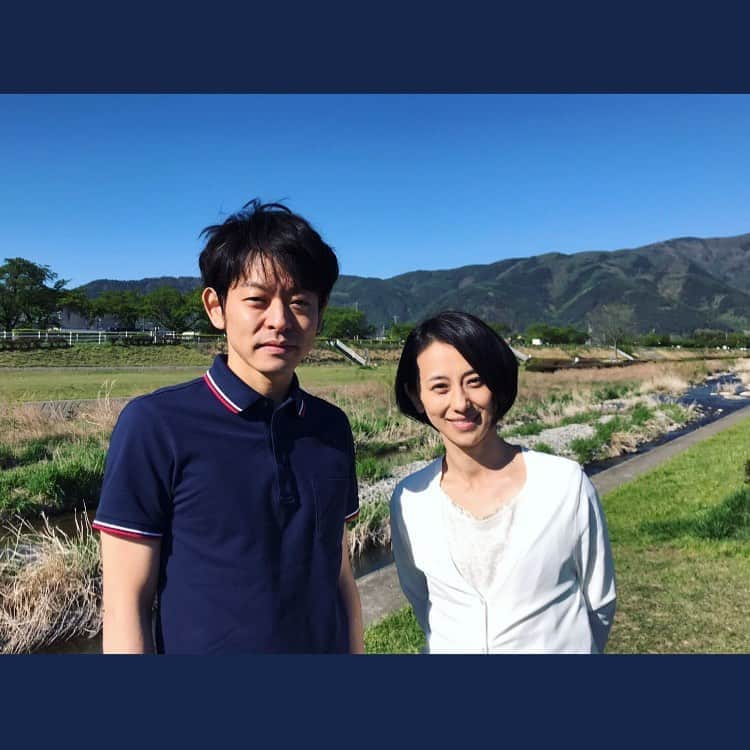 山中崇さんのインスタグラム写真 - (山中崇Instagram)「『#パーフェクトワールド 』今夜の第6話から出演いたします。毎週火曜日21時より、フジテレビ系列にてオンエア中です。妻役の紺野まひるさんと。良かったらご覧ください」5月28日 12時00分 - takashi_yamanaka.official