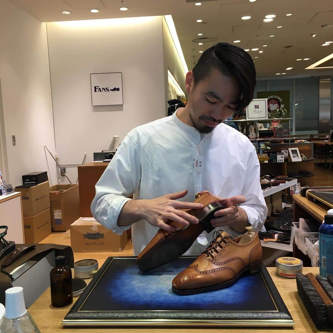 m.mowbrayのグルメインスタ