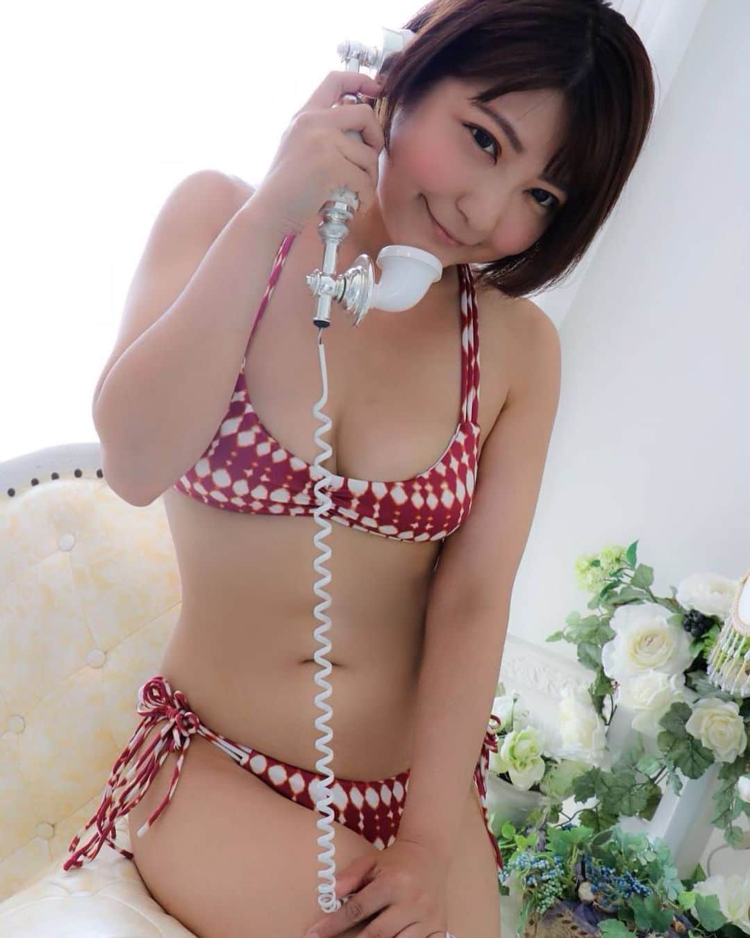 のインスタグラム：「#portraitphotography #japanesegirl #スタジオレイ #studio #自然光 #camera #swimwear #sexy #グラビア #レースクイーン #model #ショートヘア #フォロワー募集中 #followｍe」