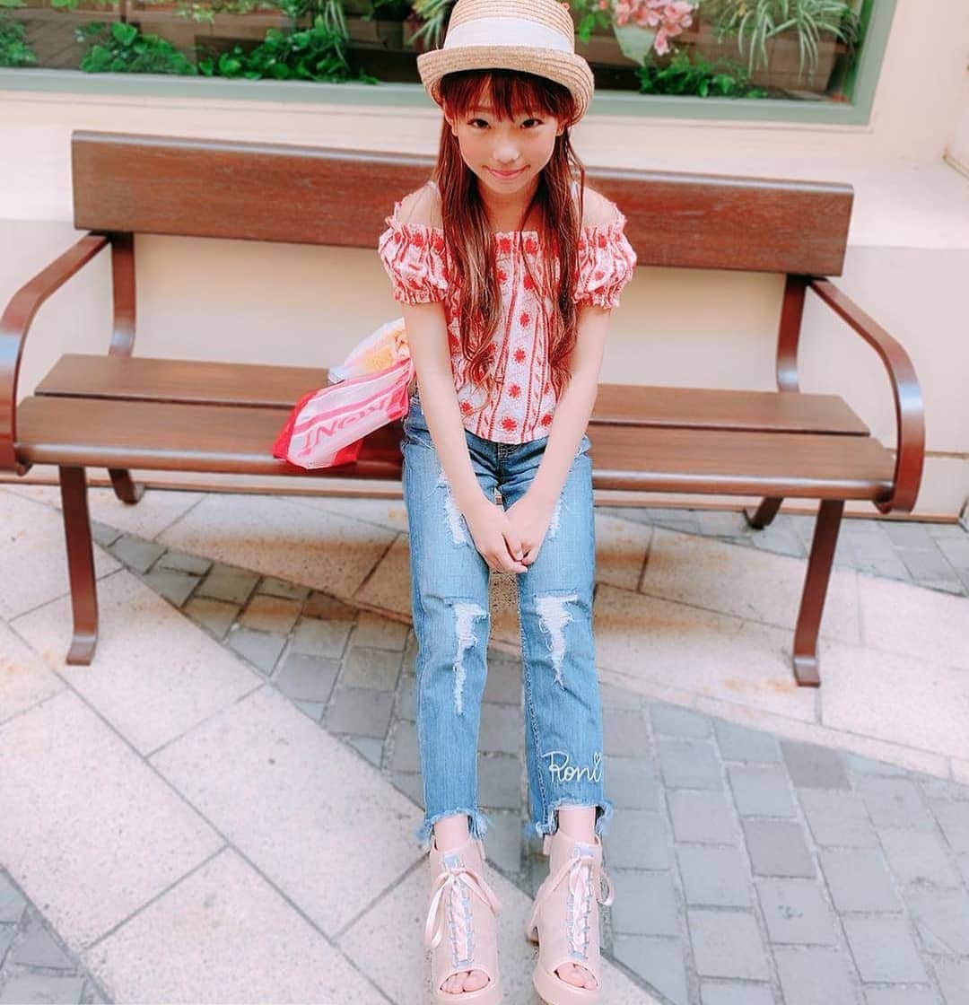 RONI WORLDのインスタグラム
