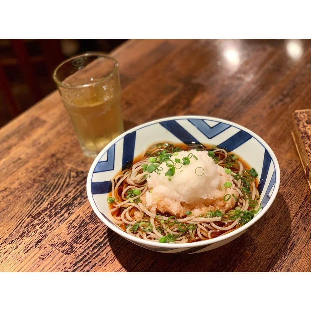 VANRIさんのインスタグラム写真 - (VANRIInstagram)「🤤 帰国して最初に食べたのは #おろし蕎麦 シンプル is ベスト。 #蕎麦茶 も最&高。」5月28日 14時50分 - vanri0121