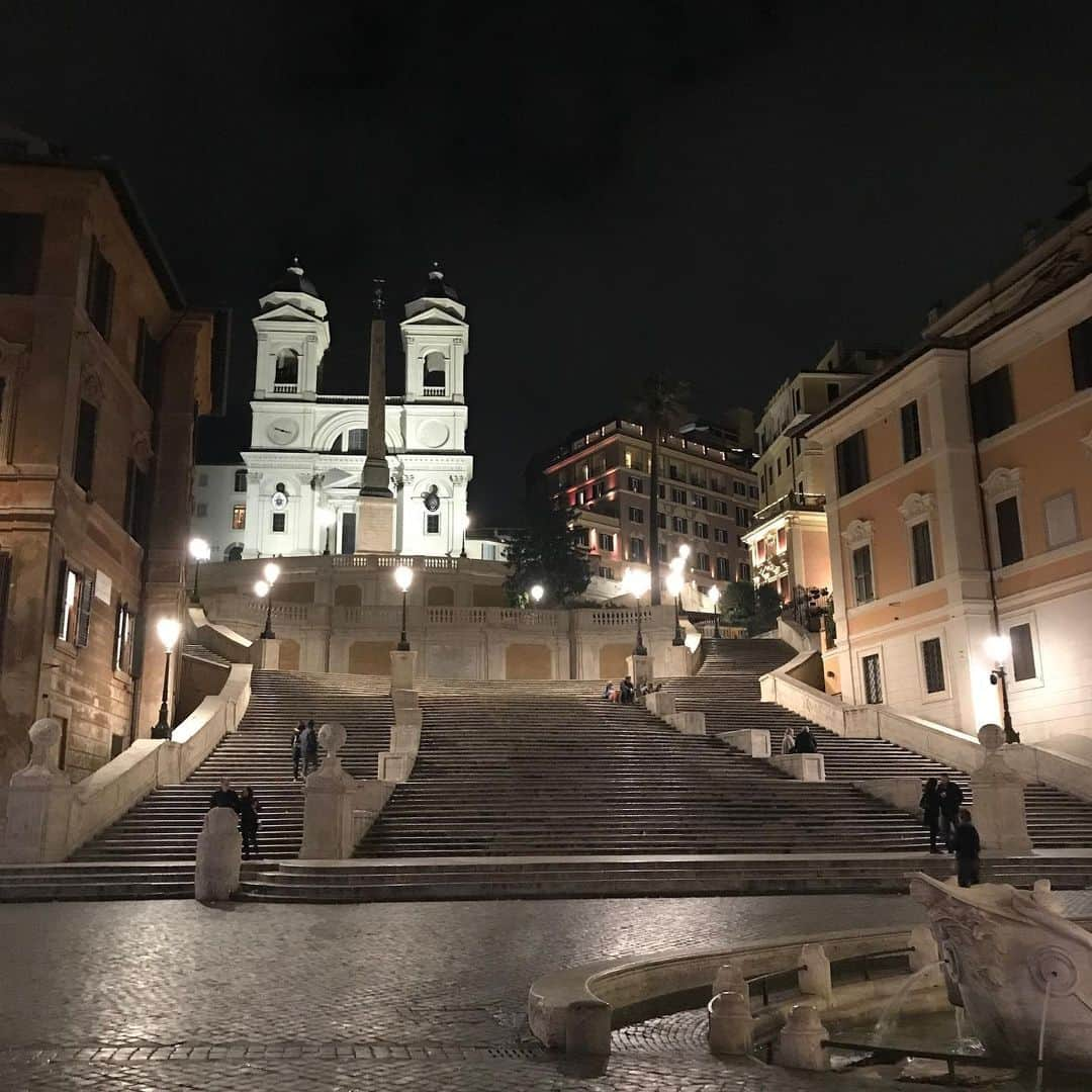 ラファエル・ナダルさんのインスタグラム写真 - (ラファエル・ナダルInstagram)「Buona notte #Roma Sempre spettacolare. Good night #Rome. Always amazing! 😉🇮🇹😘」5月14日 7時25分 - rafaelnadal