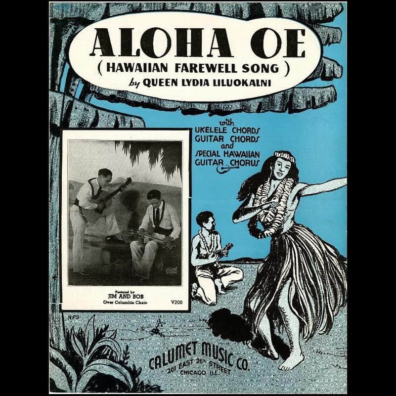 のインスタグラム：「In addition to being queen, Hawaiian Queen Liliuokalani was a prolific composer, credited with over 200 works. “Aloha ‘Oe” is one of her best known songs. (Yes, that “Aloha ‘Oe”.) “Her melodies reflect influences from hymns and other Western musical ideas, but the storylines, the emphasis on place and the emphasis on the people of the islands are so grounded in native Hawaiian traditions. She was one of the most successful composers in demonstrating the potential of combining all these different musical elements together, so much so that her repertoire remains at the forefront of those performed by Hawaiian musicians today,” explains music curator John Troutman.  Click the link in our bio to learn more: https://s.si.edu/AlohaOe  #SmithsonianMusic #MusicHistory #EntertainmentHistory #HawaiianHistory #AmericanHistory #AsianPacificAmericansHeritageMonth #APAHM #AsianPacificAmericanHistory #AsianPacificAmericans #WomensHistory #BecauseOfHerStory #QueenLiliuokalani #AlohaOe 🎼: Sam DeVincent Collection of Illustrated American Sheet Music, Archives Center」