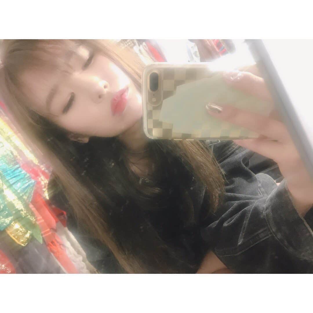 小山桃さんのインスタグラム写真 - (小山桃Instagram)「おはよ🌟」5月14日 8時29分 - momoko_pu
