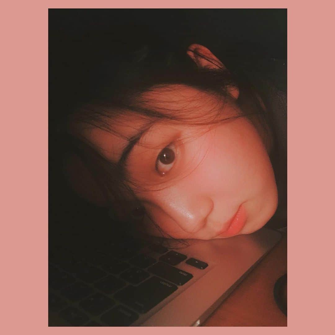 加藤才紀子さんのインスタグラム写真 - (加藤才紀子Instagram)「おやすみ」5月13日 23時49分 - sakiko_katou