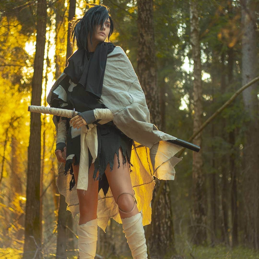 Gesha Petrovichさんのインスタグラム写真 - (Gesha PetrovichInstagram)「#dororo どろろ / 百鬼丸 Photo @fokken__greed Help : @cain_reliant #hyakkimaru costume, wig and props by @geshacos #geshacoser #cosplay」5月14日 0時06分 - petrovichgesha