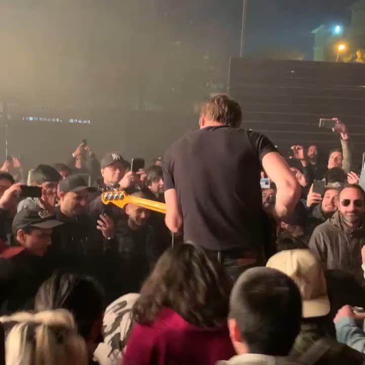 A Place to Bury Strangersのインスタグラム：「Video by @madalyn.bonvouloir from @lerockfest in Santiago, Chile #santiago #chile #aplacetoburystrangers #aptbs」