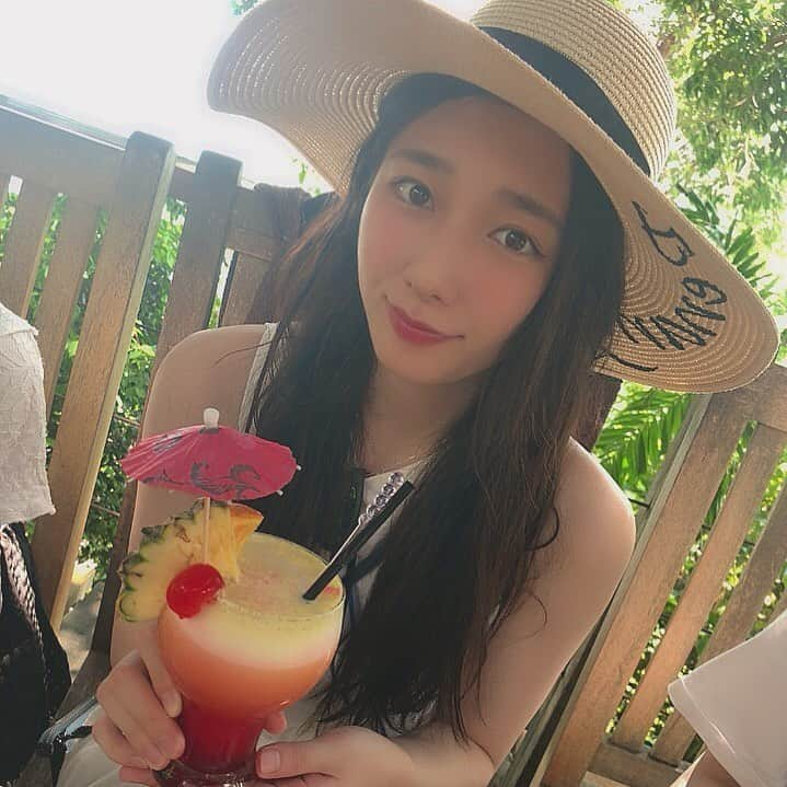 西村彩有里さんのインスタグラム写真 - (西村彩有里Instagram)「海上がってからステキなカフェへ🐒 この帽子400円👒かあいいマレーシア最高✨ #treemonkey #cafe #Malaysiacafe #Malaysia #penang  #hat #happippi #japaneseidol #idol #マレーシア #ペナン #西村彩有里 #はっぴっぴ」5月14日 1時17分 - 24sayu